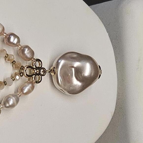 Luna Necklace - Picture 3 of 8